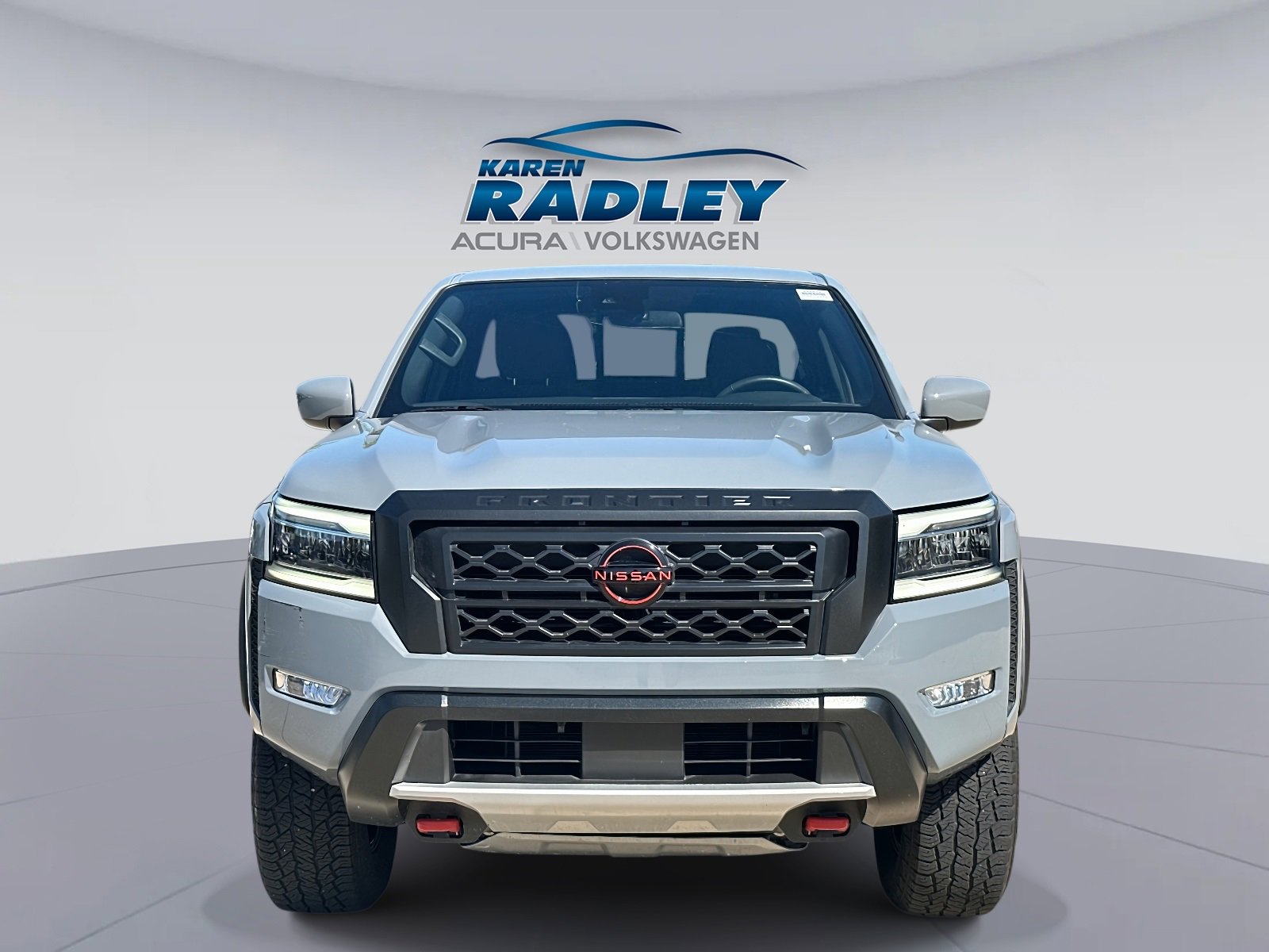 Used 2024 Nissan Frontier PRO-4X w/ Off-Road Protection Package image 2