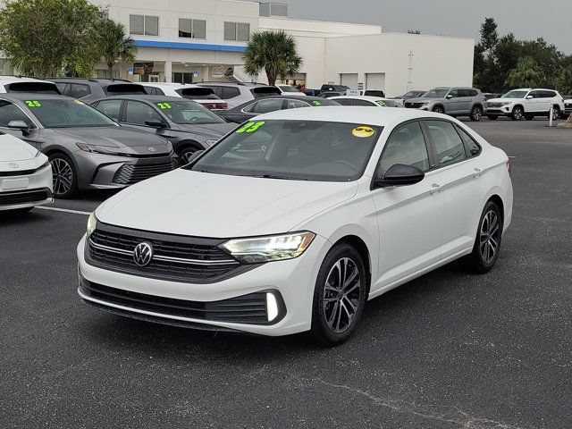Certified 2023 Volkswagen Jetta Sport FWD image 13