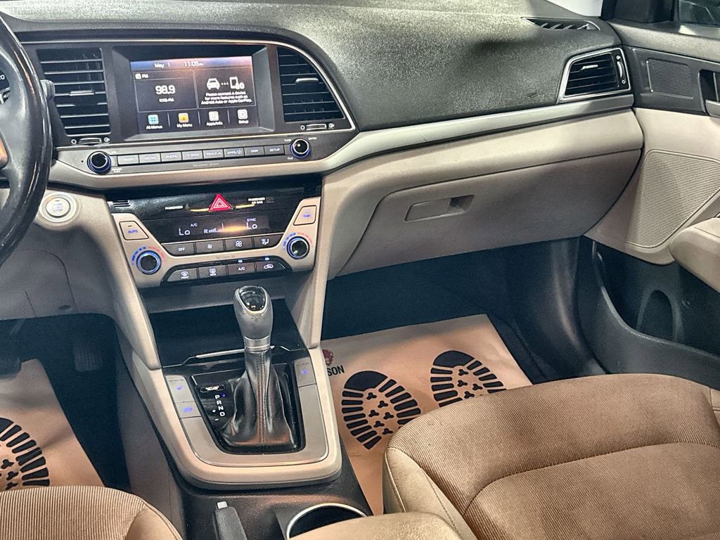 Used 2018 Hyundai Elantra Value Edition FWD image 27