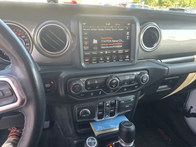 Used 2021 Jeep Gladiator Overland AWD/4WD image 17