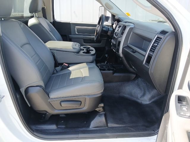 Used 2016 RAM 5500 Tradesman w/ Power Accessory Group AWD/4WD image 16
