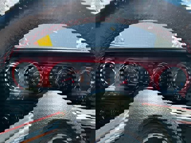 Used 2021 Jeep Wrangler Rubicon w/ Cold Weather Group image 18