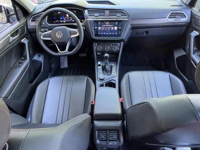 Used 2024 Volkswagen Tiguan Wolfsburg Edition w/ Panoramic Sunroof Package AWD/4WD image 13