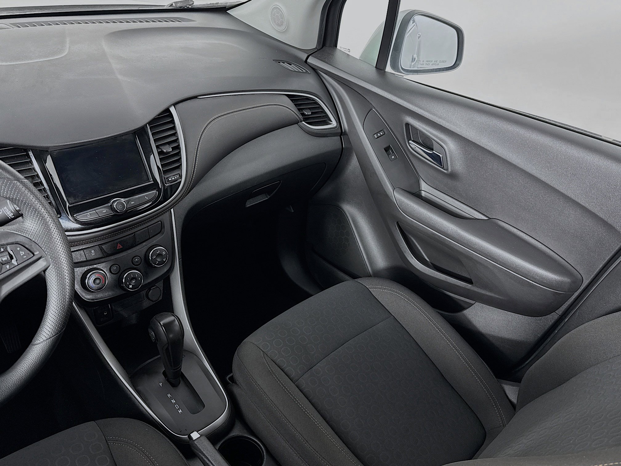 Used 2018 Chevrolet Trax LS image 21