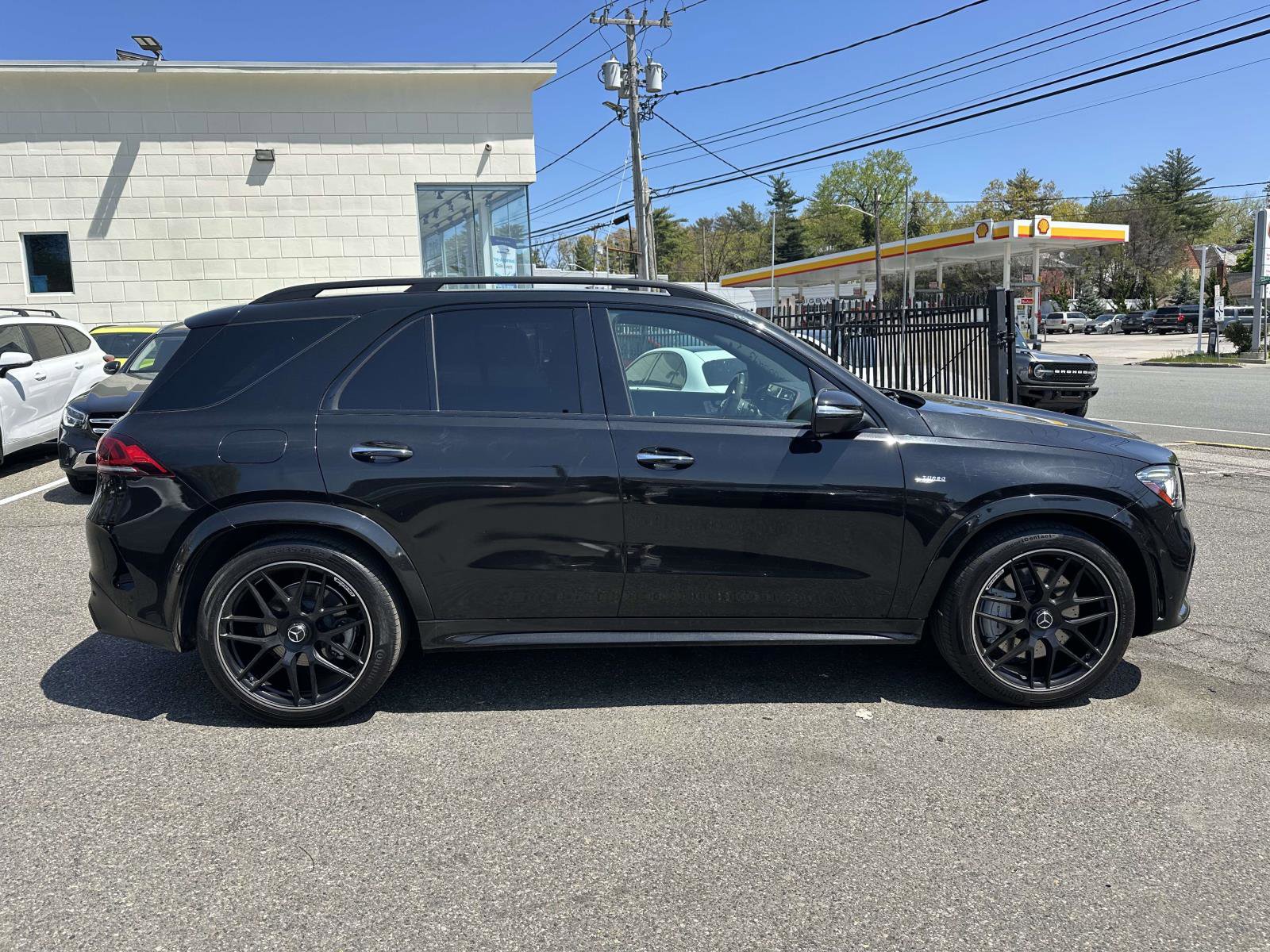 Used 2023 Mercedes-Benz GLE 53 AMG 4MATIC w/ Exterior Lighting Package image 3