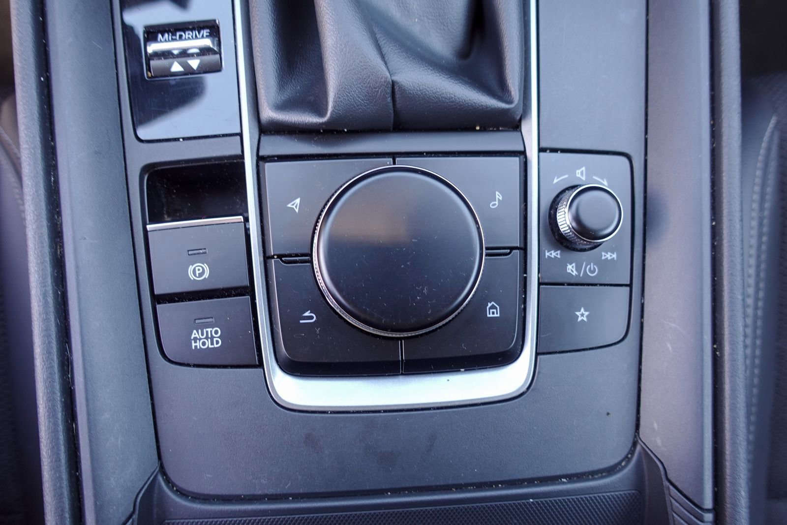Used 2025 MAZDA CX-50 AWD 2.5 S w/ Premium Package image 24