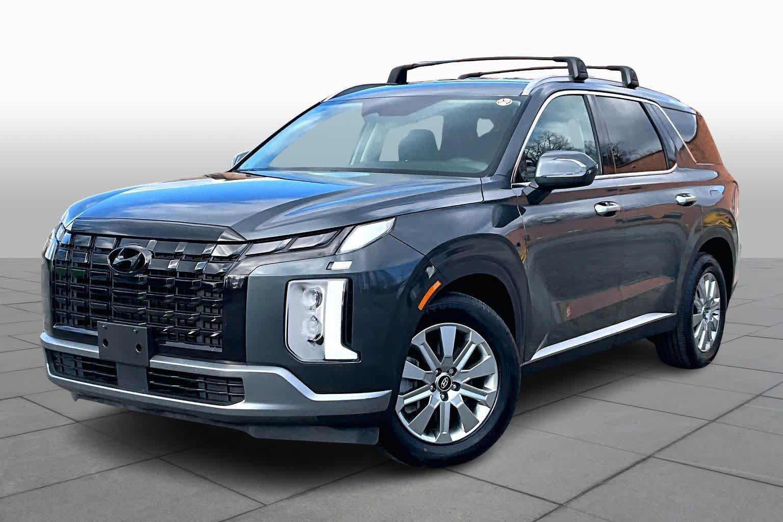 Used 2023 Hyundai Palisade SEL AWD/4WD image 1
