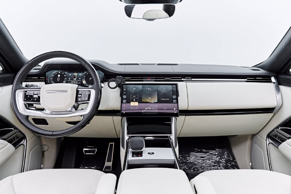Used 2025 Land Rover Range Rover SE AWD/4WD image 54