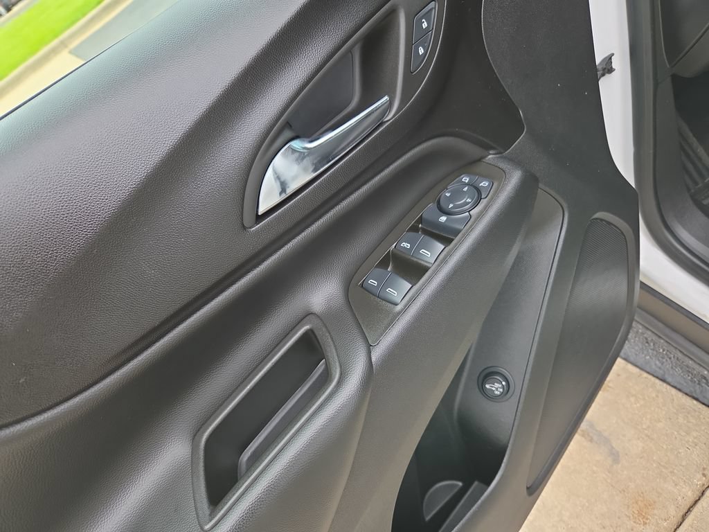 Certified 2024 Chevrolet Equinox LT FWD image 27