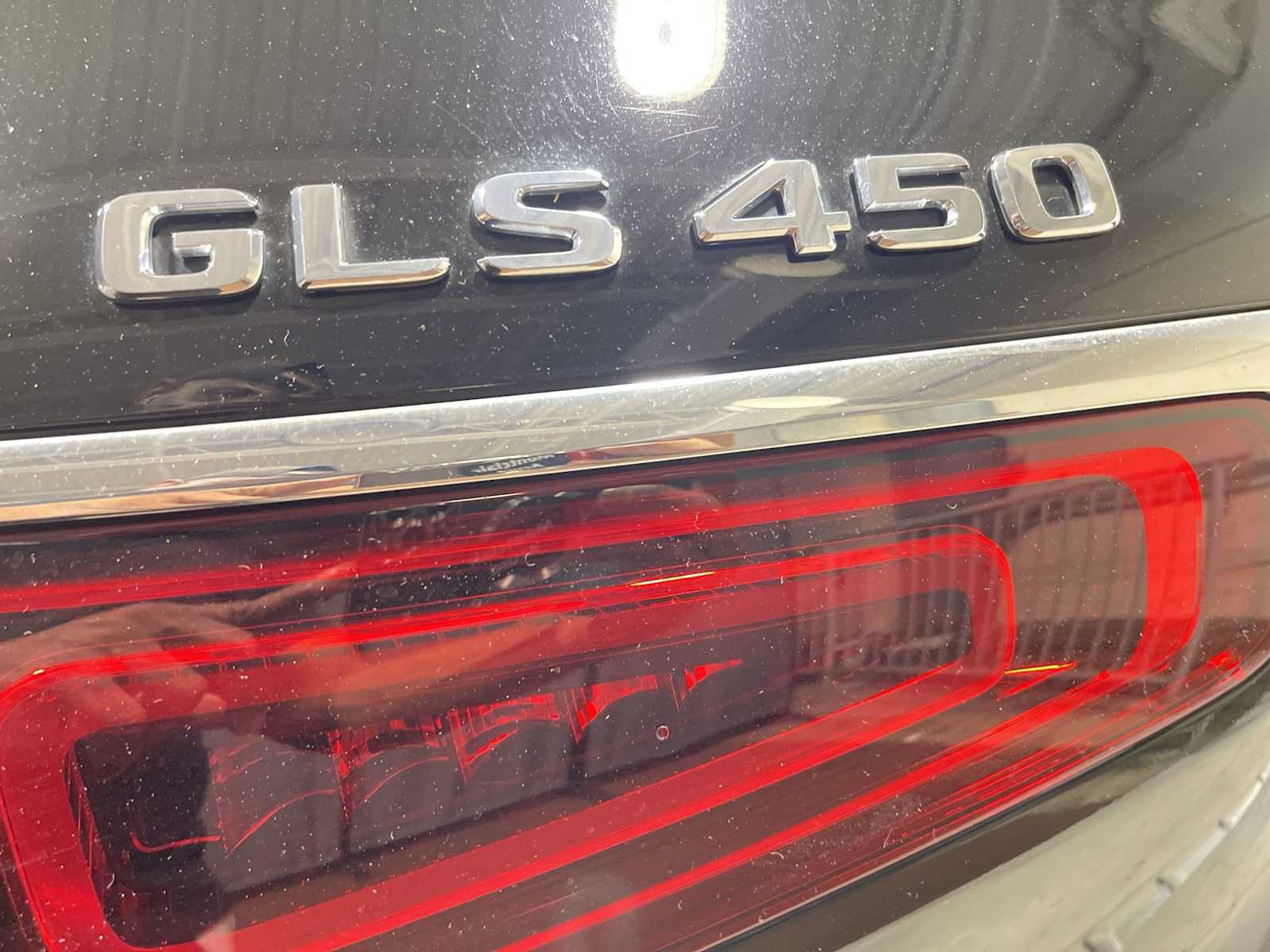 Used 2022 Mercedes-Benz GLS 450 4MATIC image 7