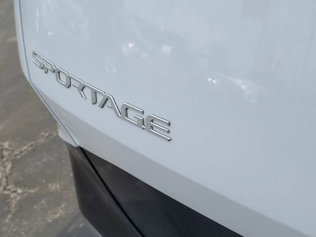 Used 2023 Kia Sportage SX image 11