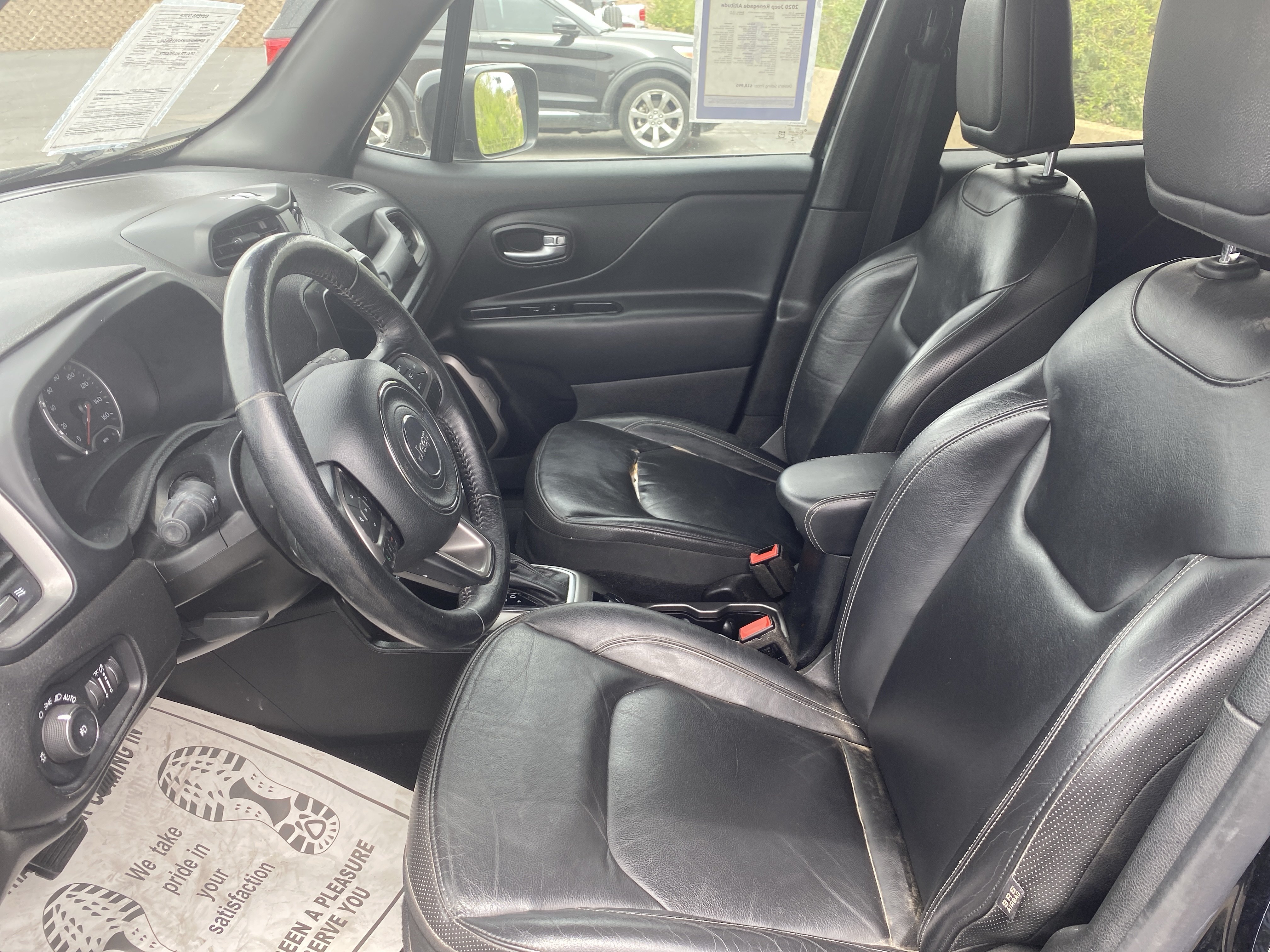 Used 2020 Jeep Renegade Altitude AWD/4WD image 9