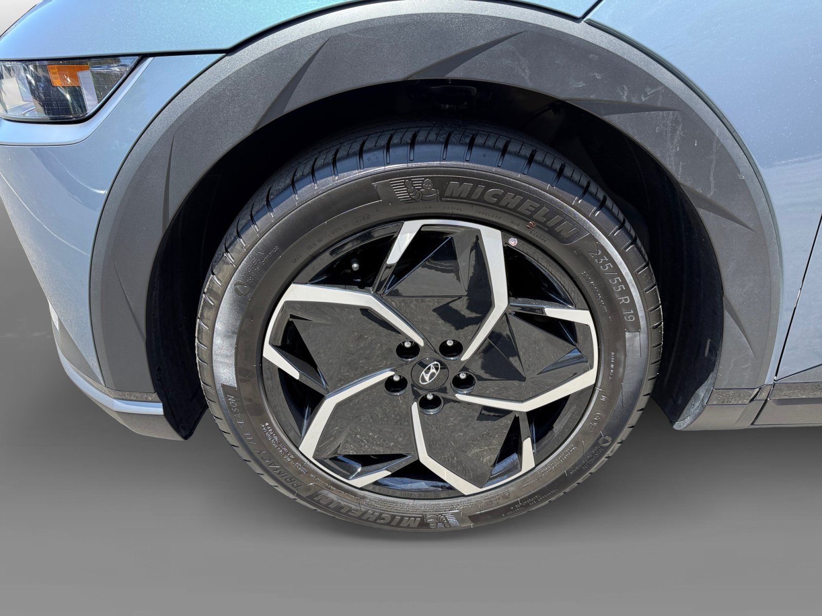 Certified 2024 Hyundai Ioniq 5 SEL RWD image 9