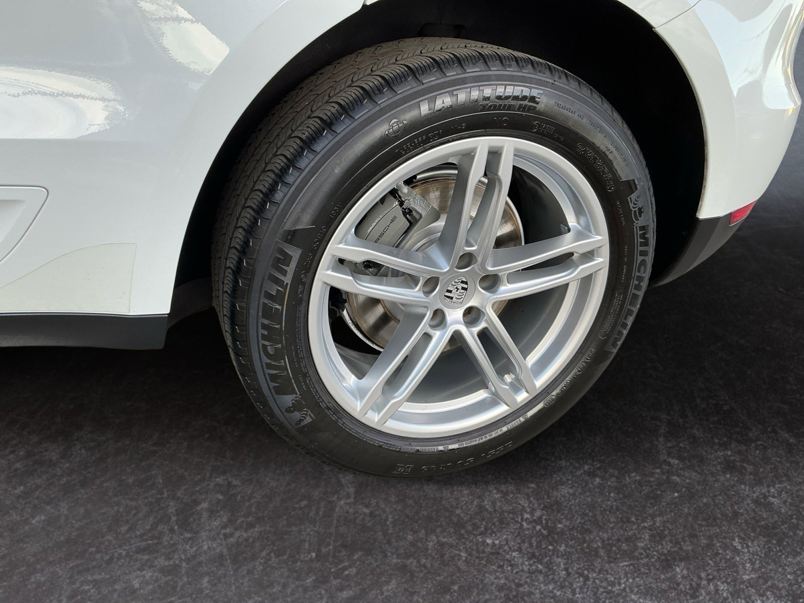 Used 2021 Porsche Macan S image 9