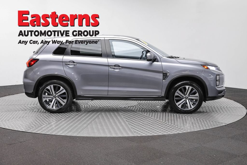 Used 2022 Mitsubishi Outlander Sport SE FWD image 4