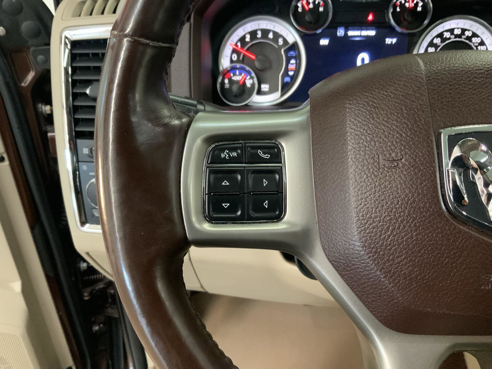 Used 2015 RAM 1500 Laramie w/ Convenience Group AWD/4WD image 20