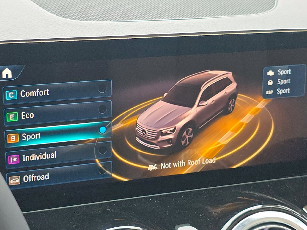 New 2026 Mercedes-Benz GLB 250 4MATIC image 31