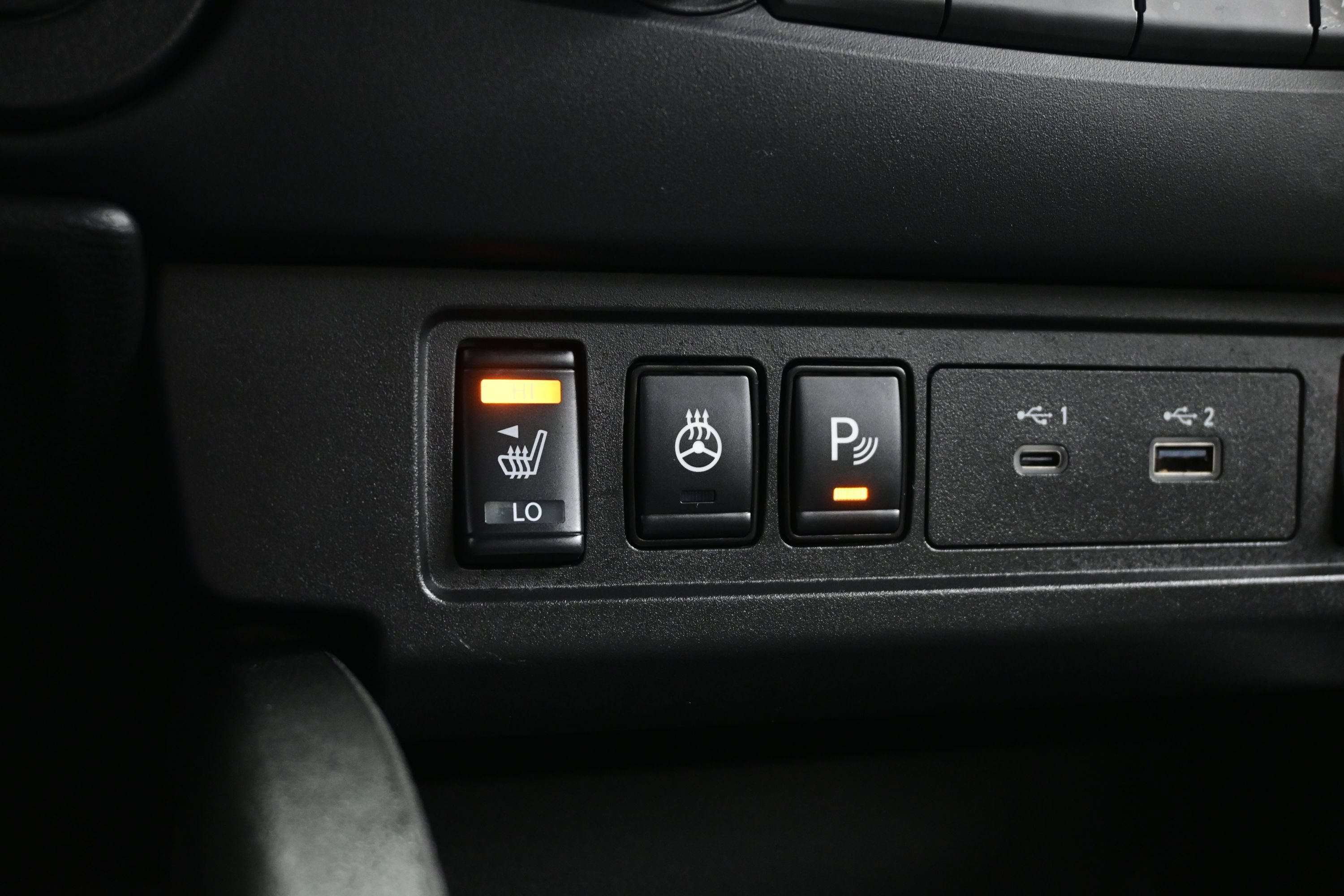 Used 2024 Nissan Frontier SV w/ Technology Package RWD image 21