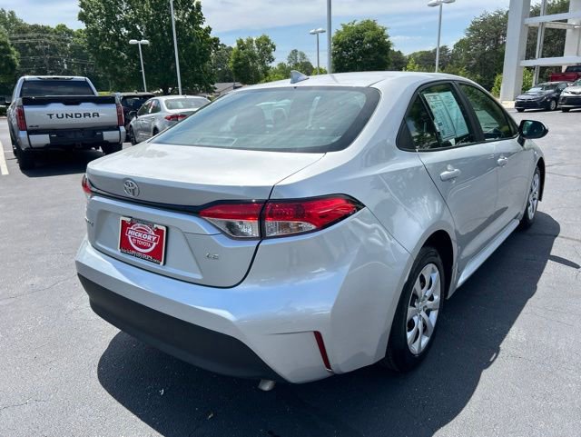 Used 2024 Toyota Corolla LE FWD image 7