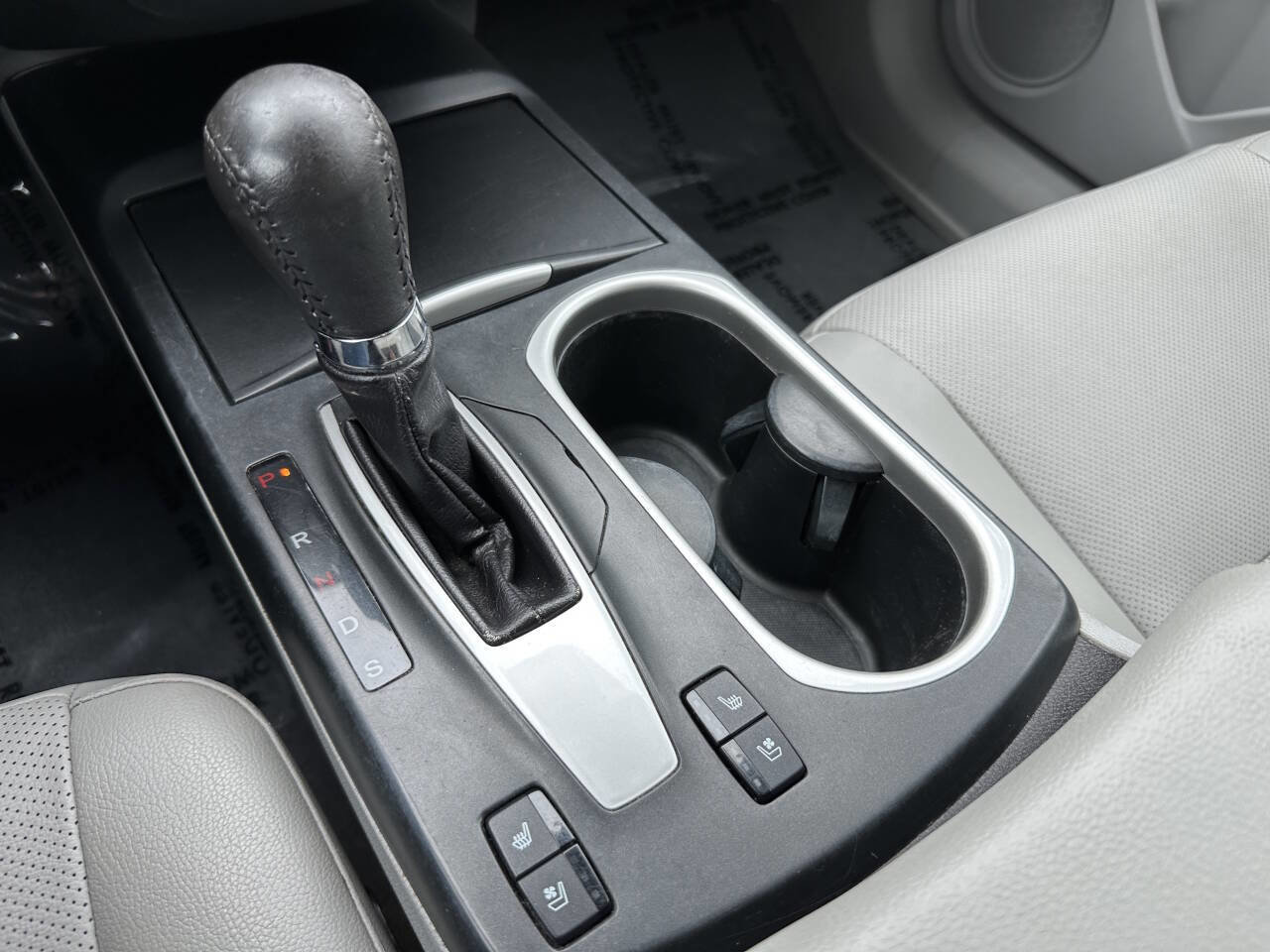 Used 2016 Acura RDX AWD w/ Advance Package image 41