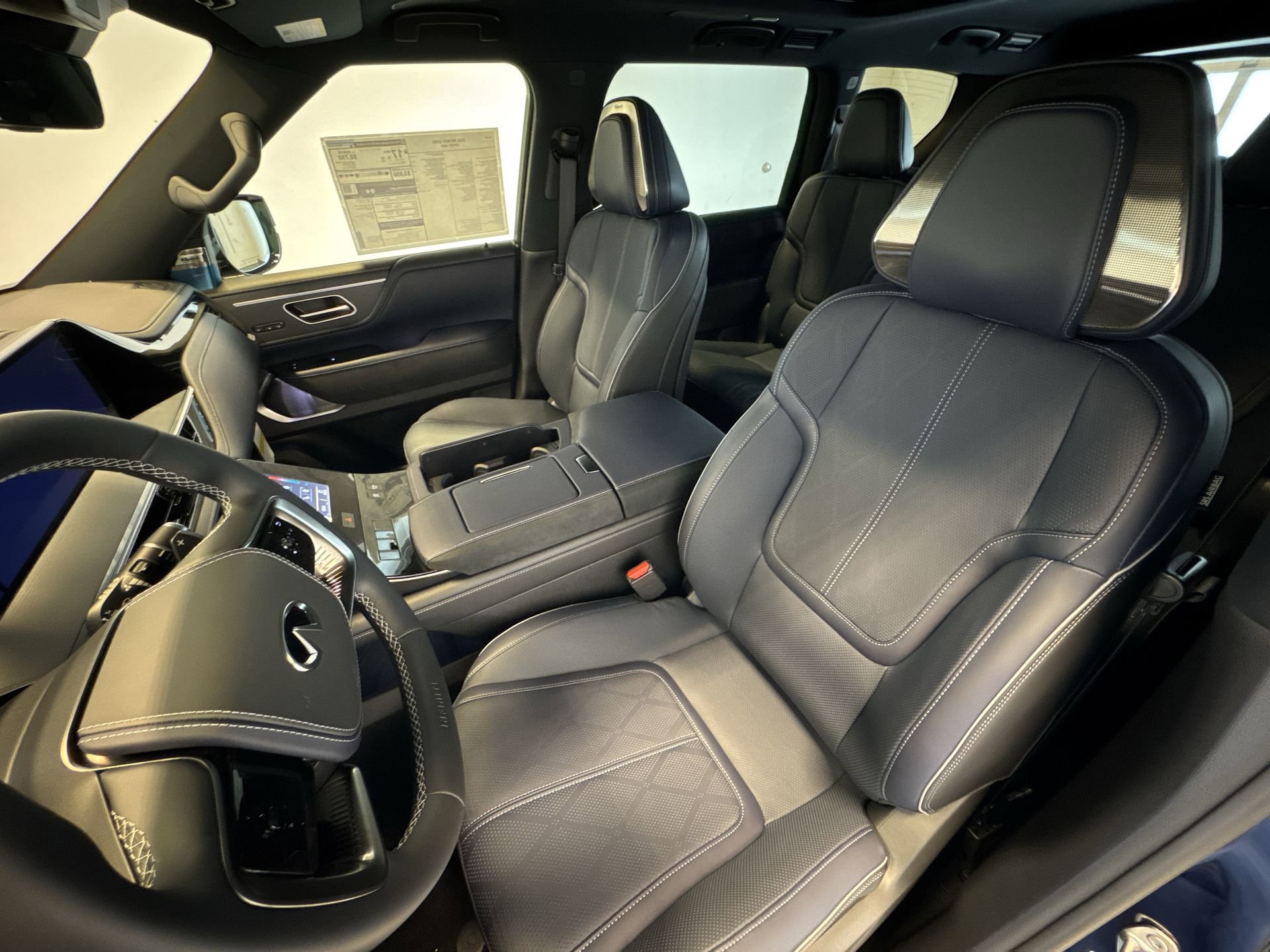 New 2026 INFINITI QX80 4WD image 11