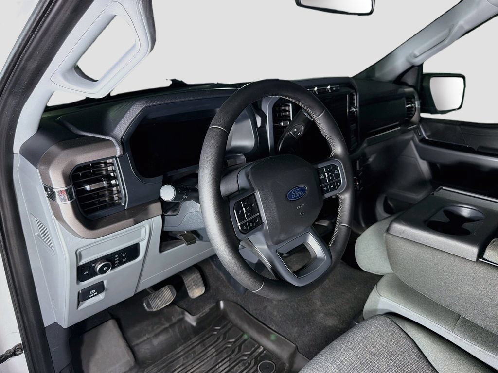 Used 2024 Ford F150 XLT AWD/4WD image 9