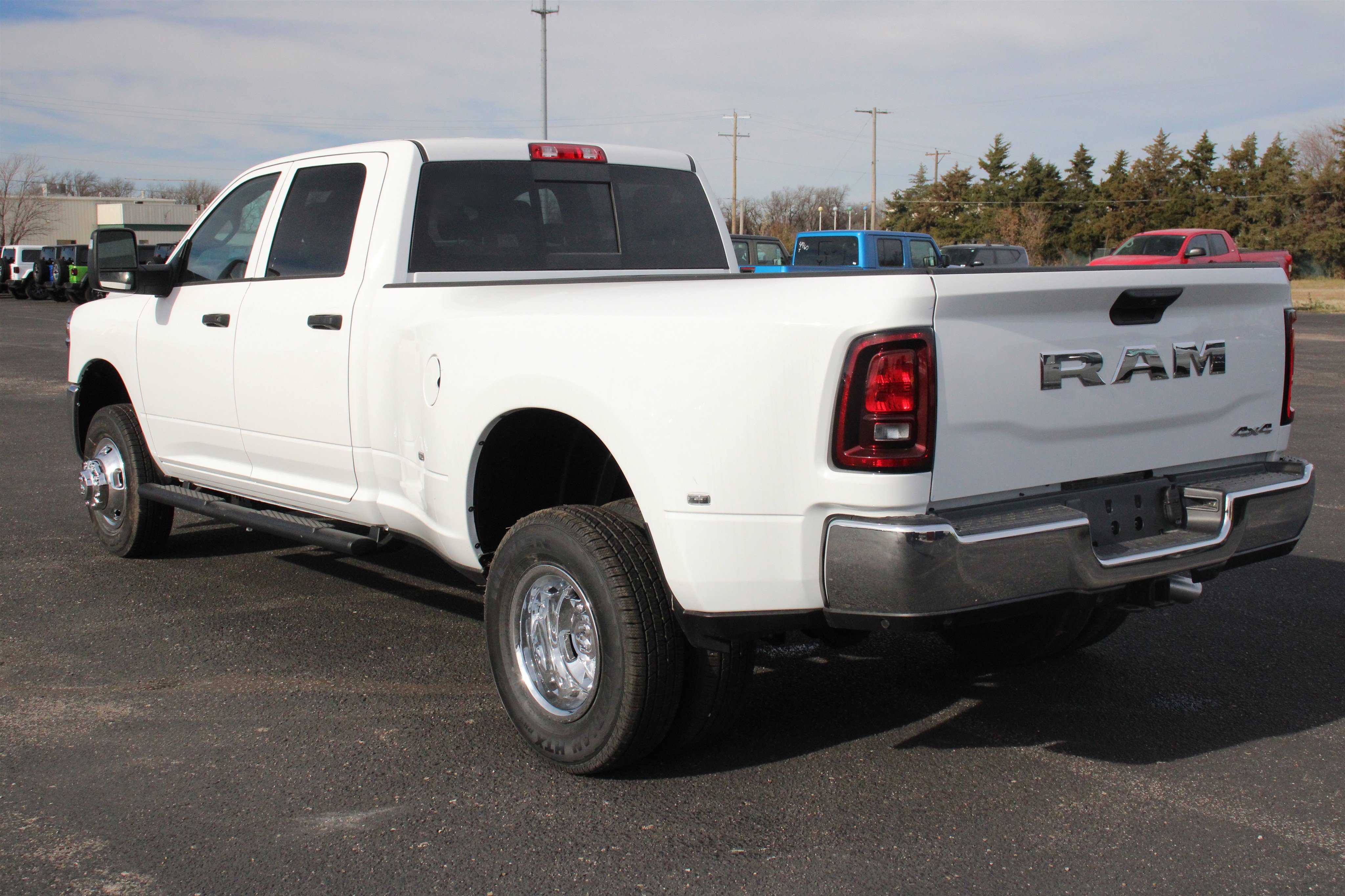 New 2026 RAM 3500 Tradesman image 31