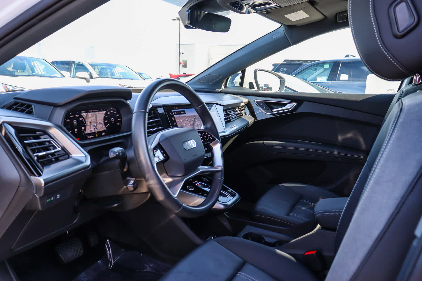 Used 2023 Audi Q4 e-tron Prestige image 23