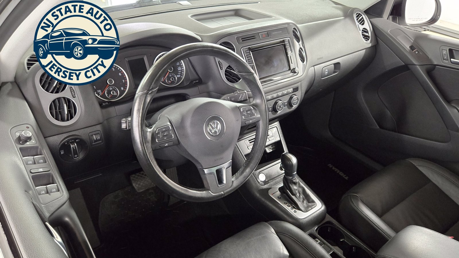 Used 2017 Volkswagen Tiguan Sport AWD/4WD image 11