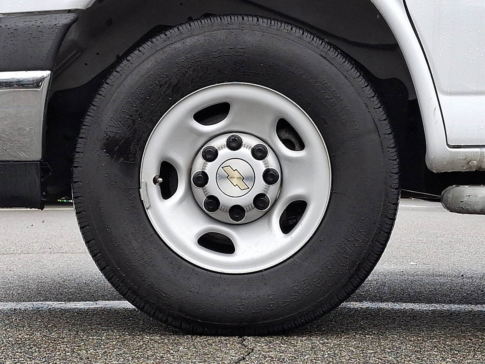 Used 2024 Chevrolet Express 2500 w/ Driver Convenience Package image 27