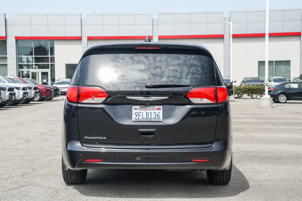Used 2019 Chrysler Pacifica L FWD image 8