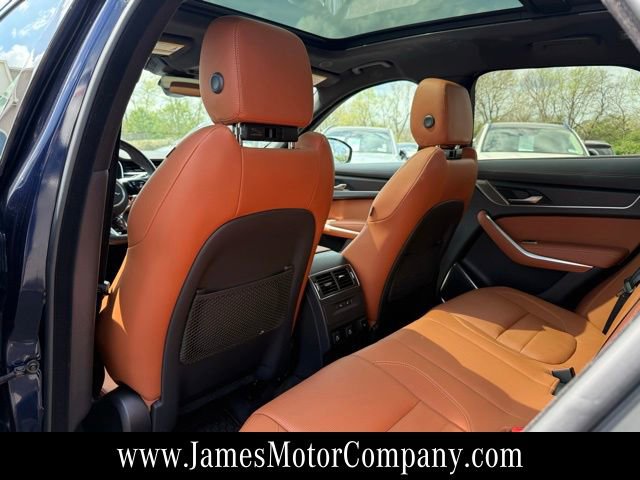 Used 2025 Jaguar F-PACE R-Dynamic S image 17