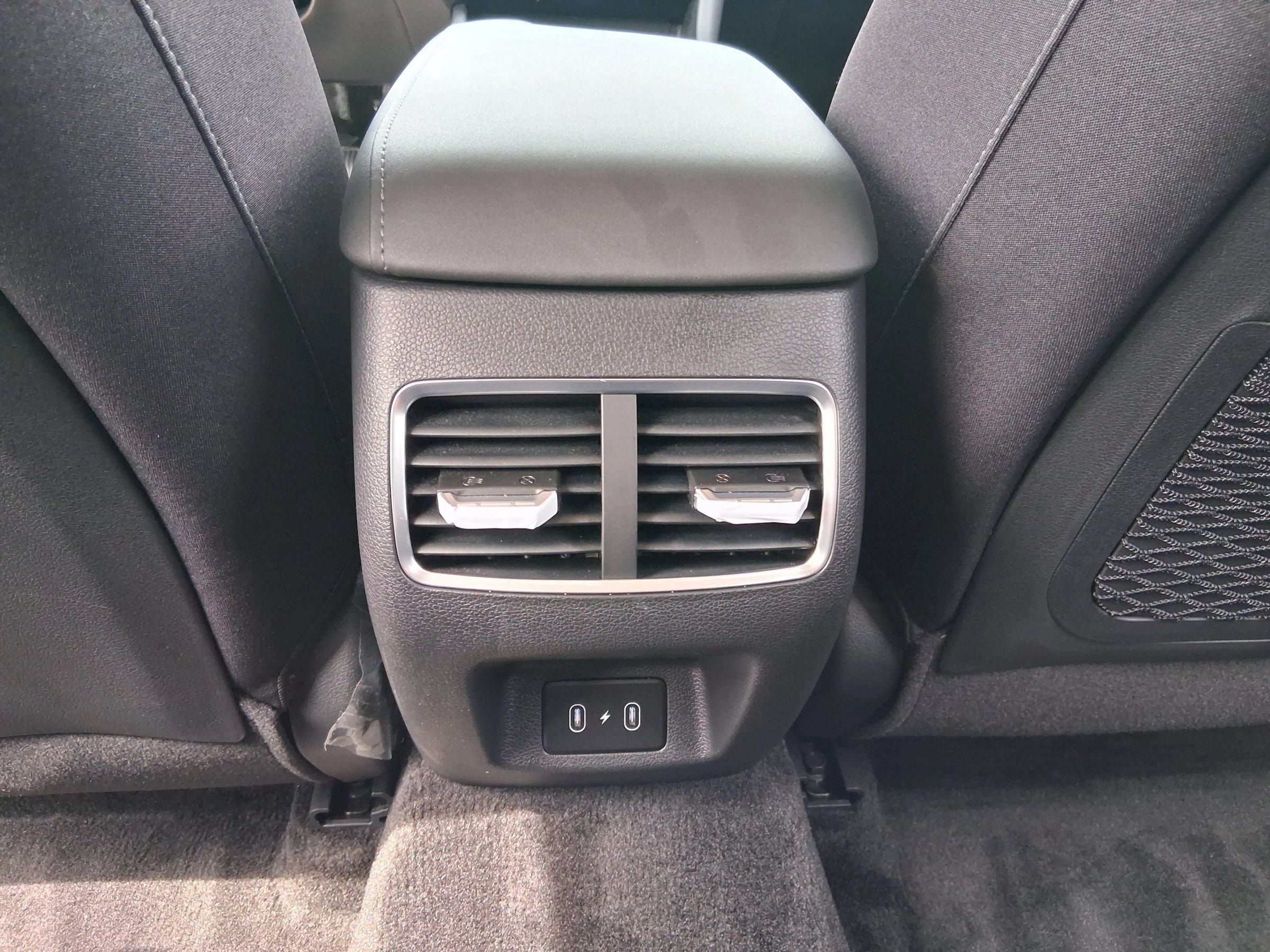 Used 2025 Hyundai Sonata SEL FWD image 40