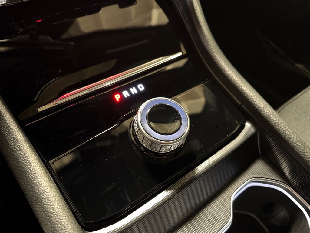 New 2025 Jeep Grand Cherokee Laredo X w/ Luxury Tech Group I image 21