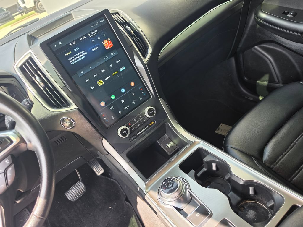 Used 2022 Ford Edge SEL AWD/4WD image 12