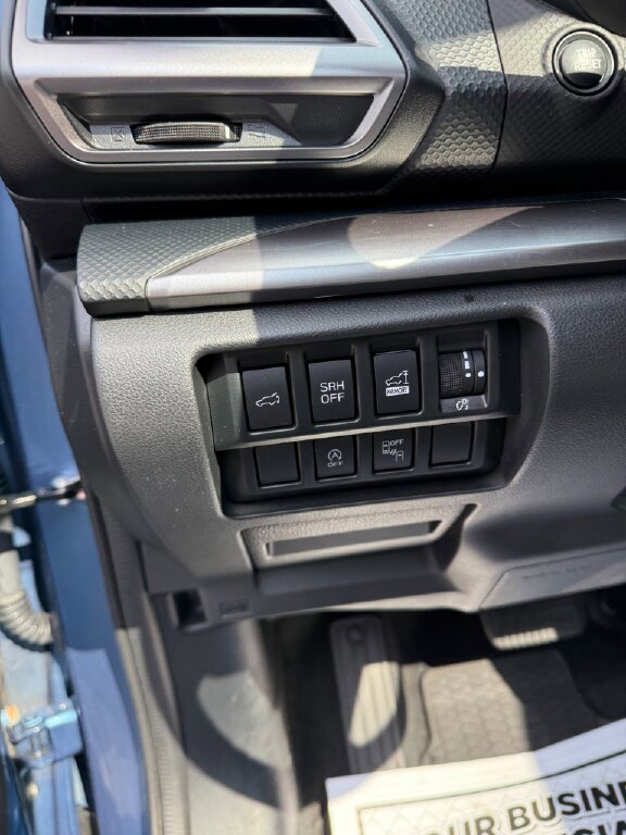 Used 2021 Subaru Forester Premium image 11