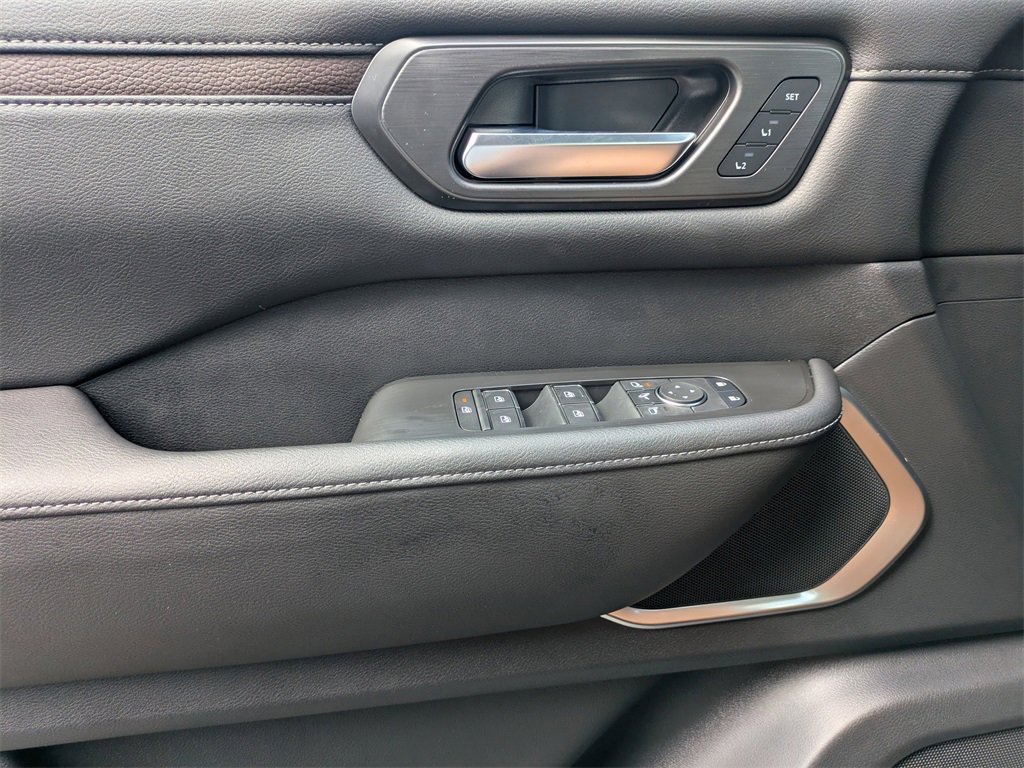 New 2025 Nissan Armada Platinum w/ Convenience Package image 28