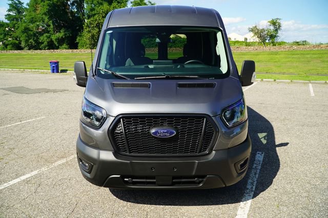 Used 2024 Ford Transit 350 148 Medium Roof AWD image 2