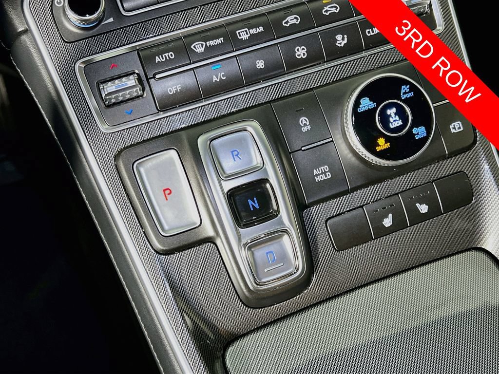 Used 2022 Hyundai Santa Fe SEL w/ Convenience + Premium Package AWD/4WD image 17