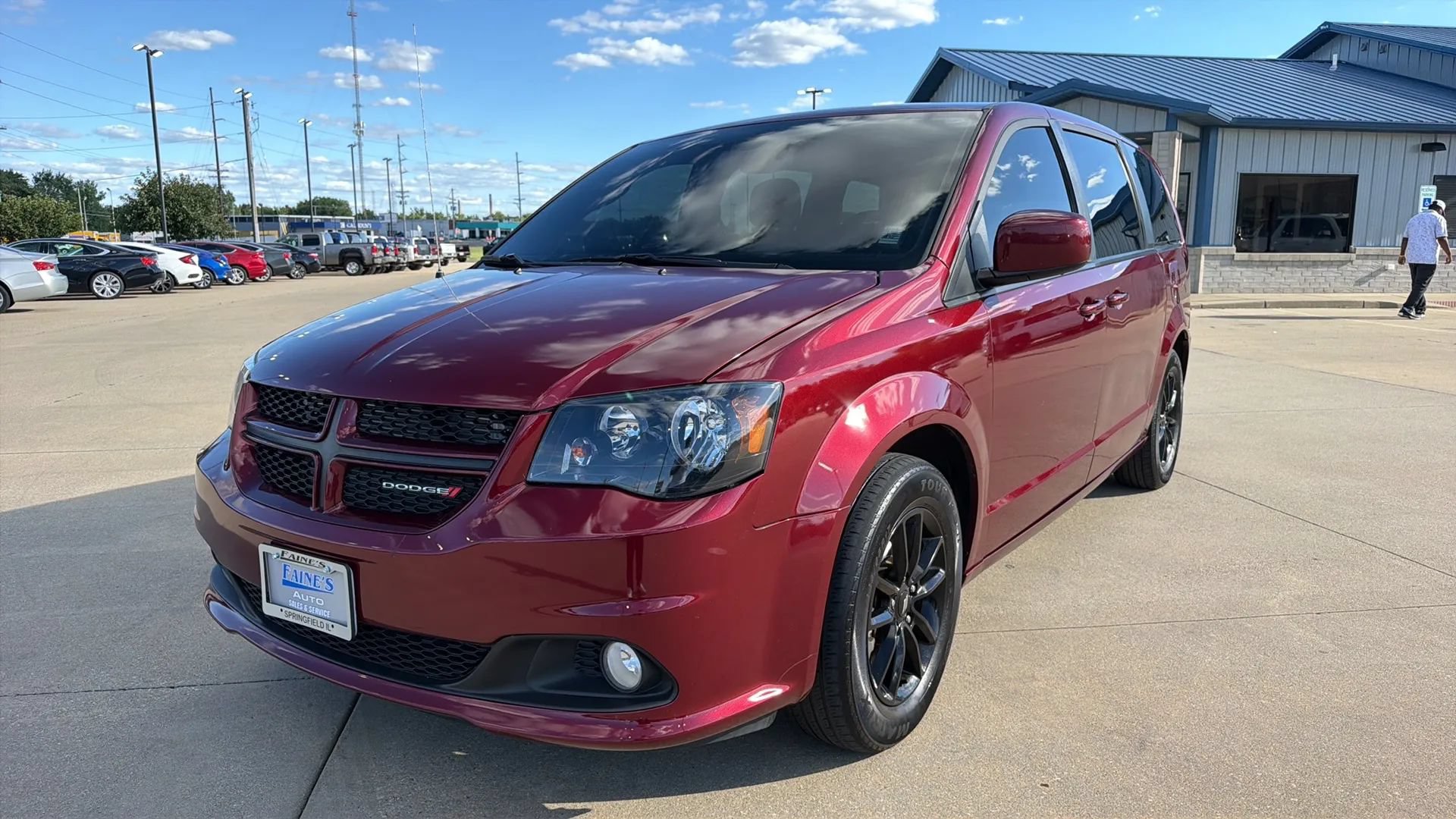 Used 2020 Dodge Grand Caravan GT FWD image 2