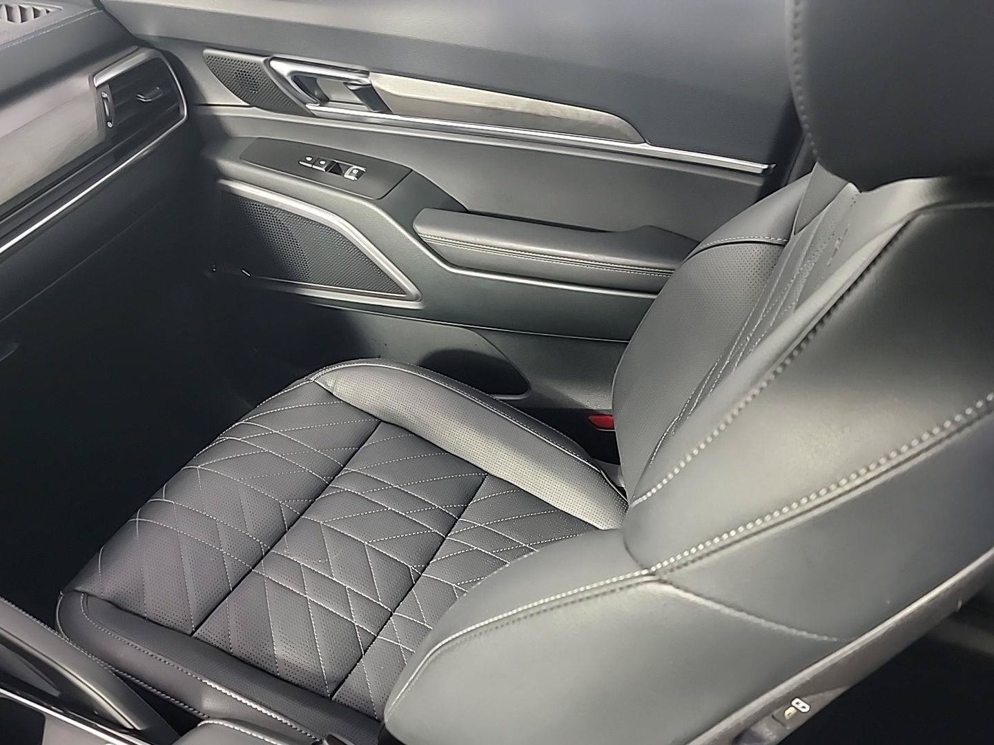 Certified 2025 Kia Telluride EX X-Line AWD/4WD image 23