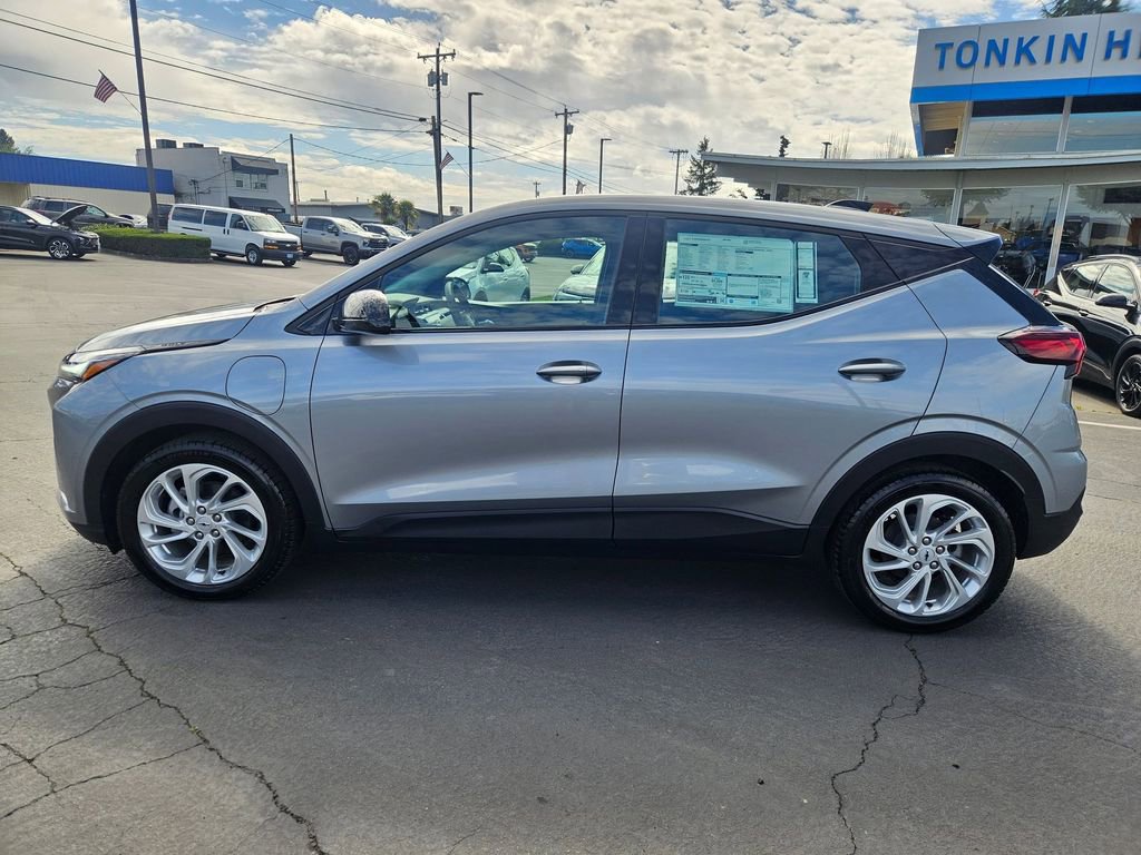 New 2027 Chevrolet Bolt LT w/ Comfort Package image 3