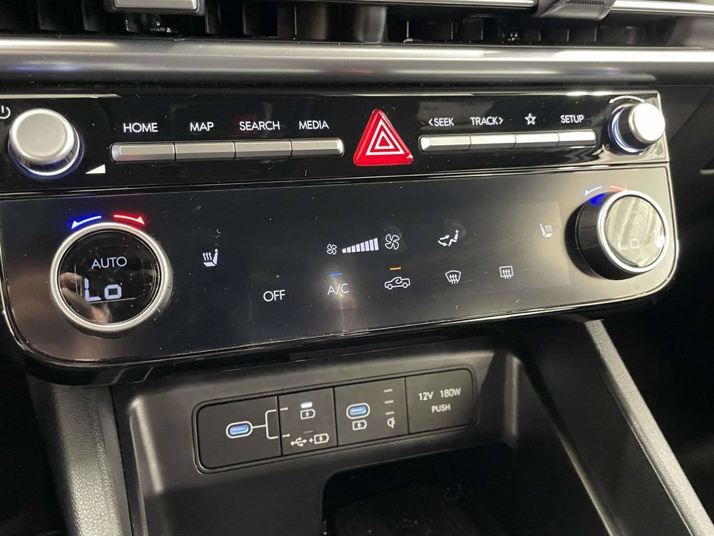 Certified 2025 Hyundai Santa Cruz XRT AWD/4WD image 18