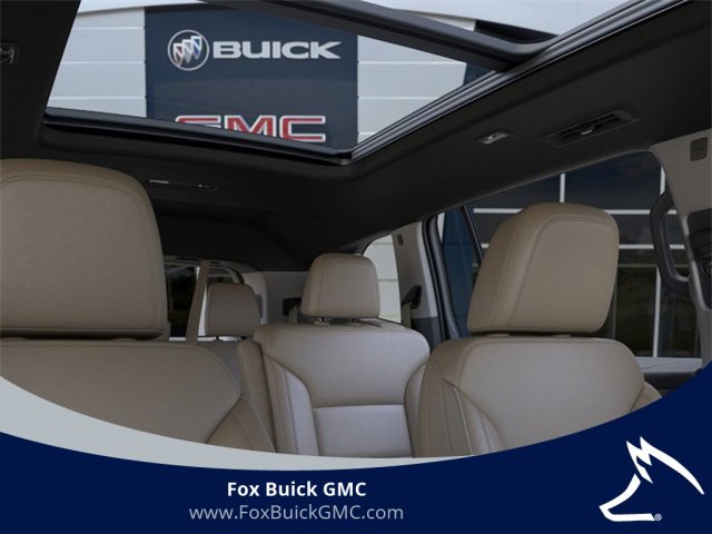 Used 2026 Buick Enclave Preferred w/ Power Package image 24
