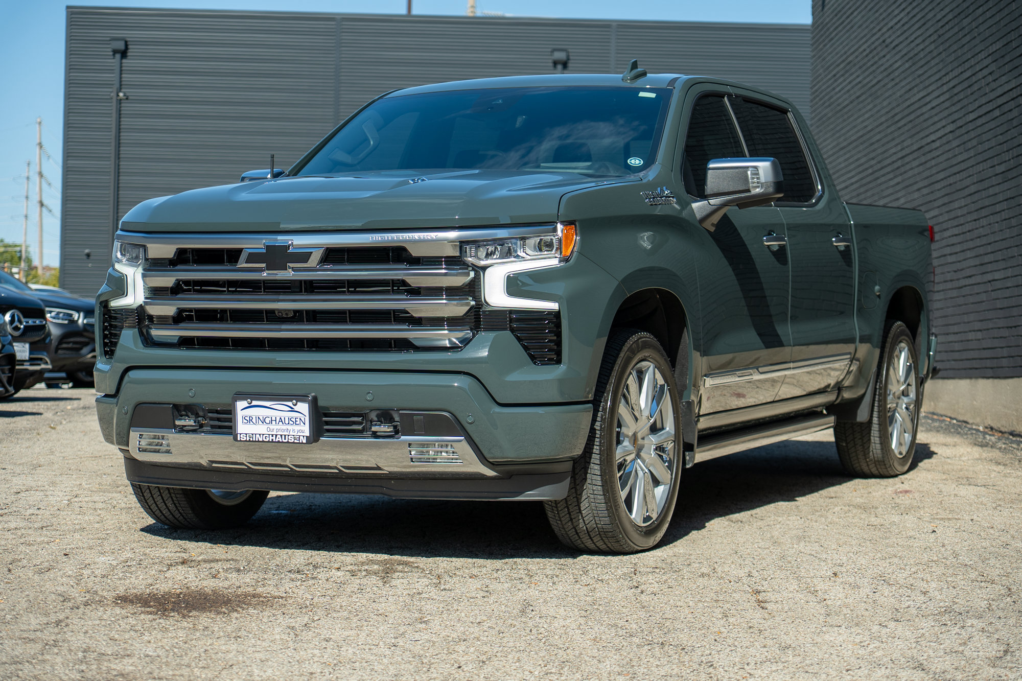 Used 2026 Chevrolet Silverado 1500 High Country AWD/4WD image 1