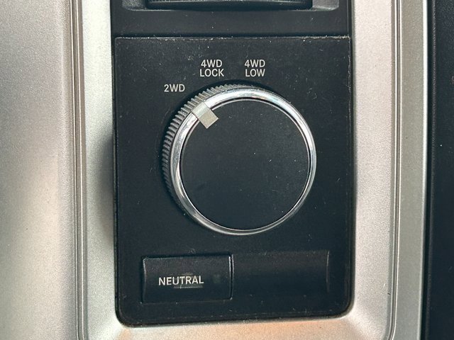 Used 2012 RAM 1500 Classic SLT w/ Luxury Group image 15
