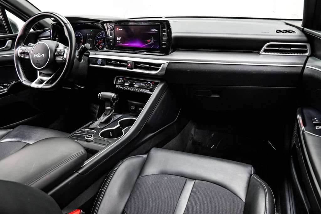 Used 2022 Kia K5 GT-Line w/ GT-Line FWD Premium Package image 22