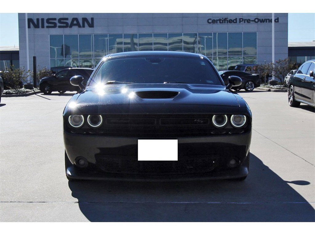 Used 2020 Dodge Challenger R/T w/ Blacktop Package image 8
