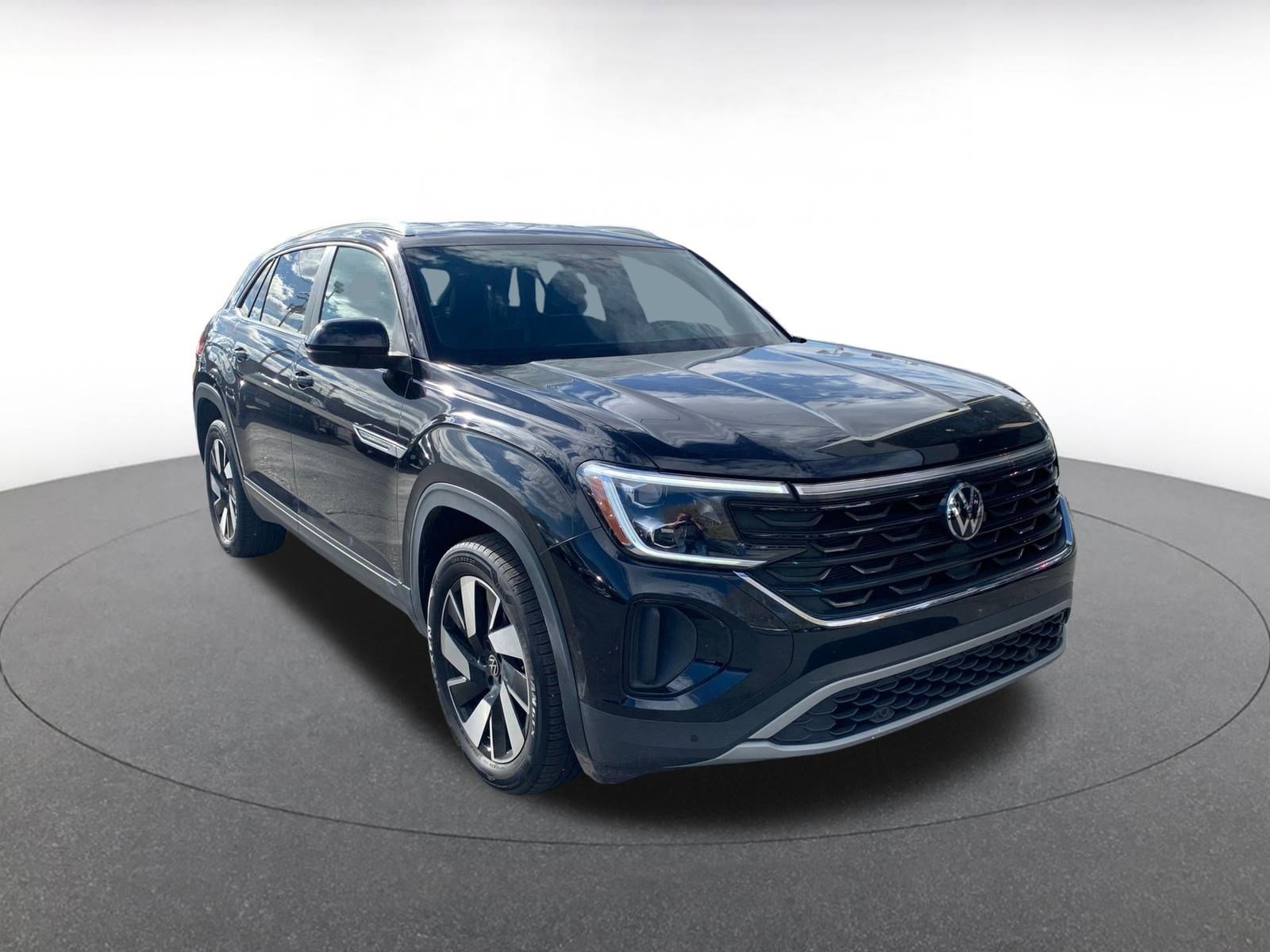 Used 2025 Volkswagen Atlas Cross Sport SE