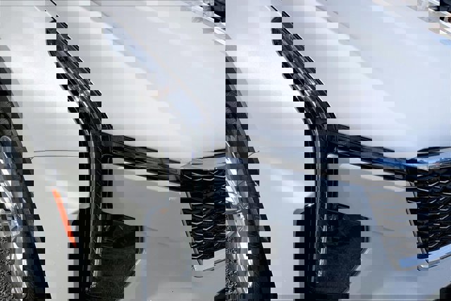 Used 2024 Cadillac XT4 Luxury w/ Trailering Package image 27